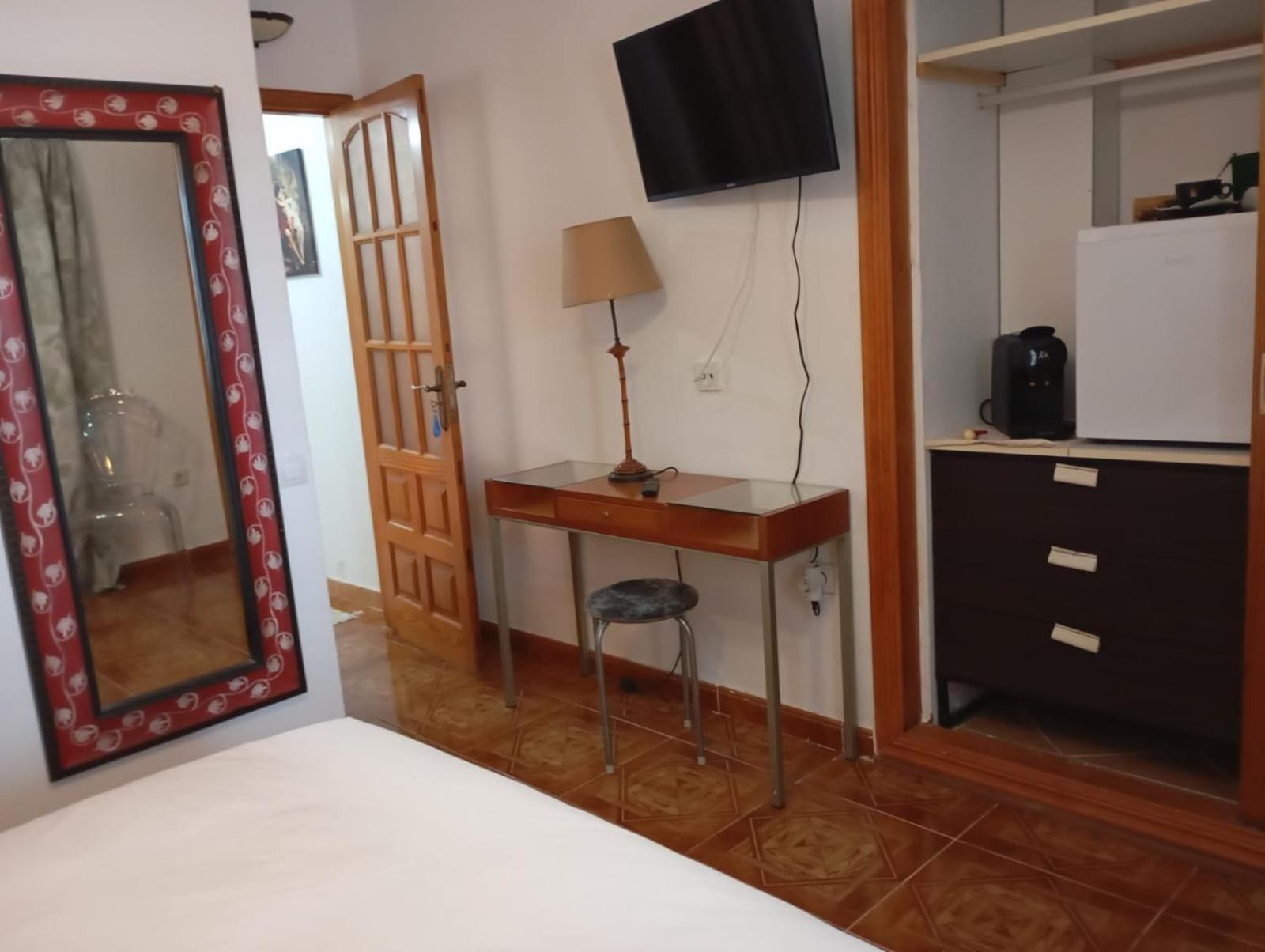 Solo Adultos, Las Tuneras Rooms Ла-Олива Экстерьер фото